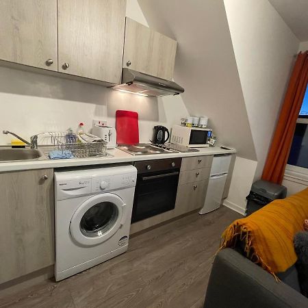 Carvetii - Edward House D - 2 Dbl Bed 2Nd Floor Flat Apartment Dunfermline Exterior photo