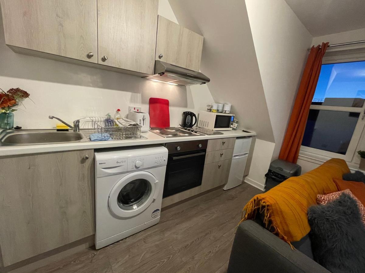 Carvetii - Edward House D - 2 Dbl Bed 2Nd Floor Flat Apartment Dunfermline Exterior photo