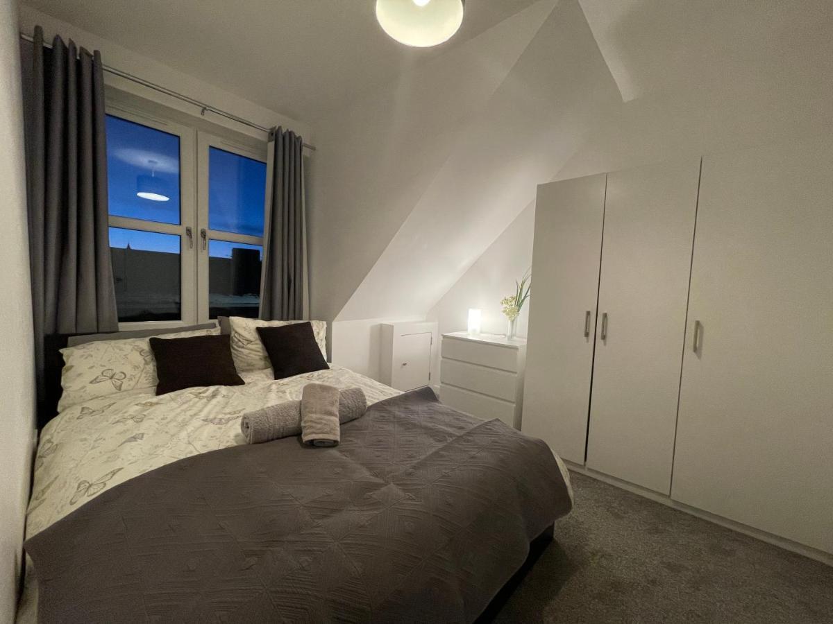 Carvetii - Edward House D - 2 Dbl Bed 2Nd Floor Flat Apartment Dunfermline Exterior photo